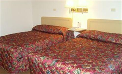 Vista Heights Inn Henrietta Pokój zdjęcie